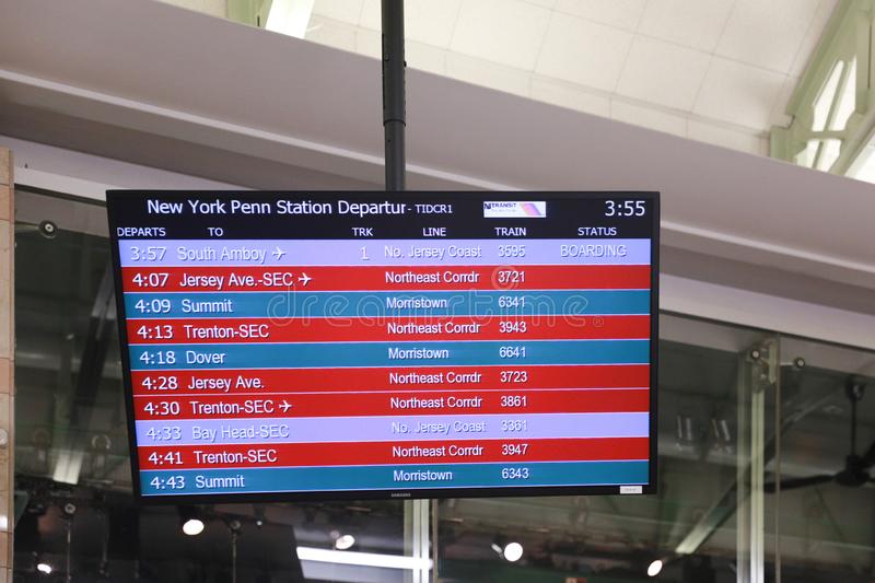 penn station departure board
